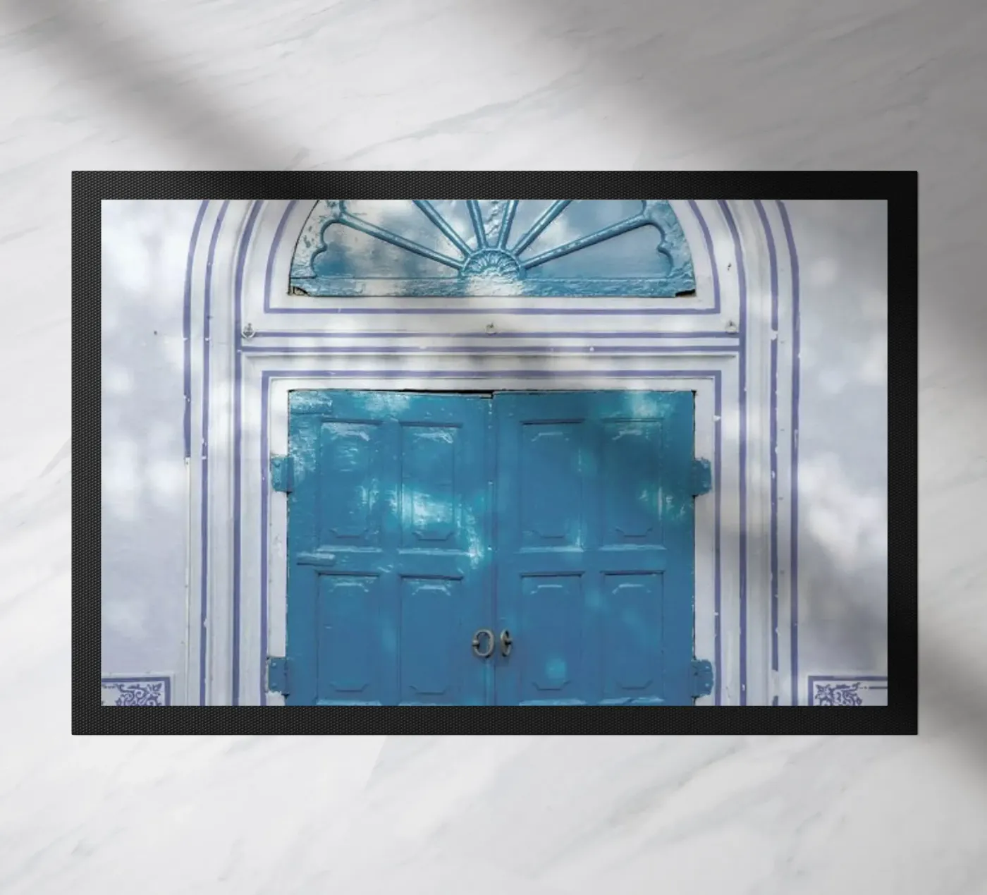 Blue Door deurmat van Shot By Clint