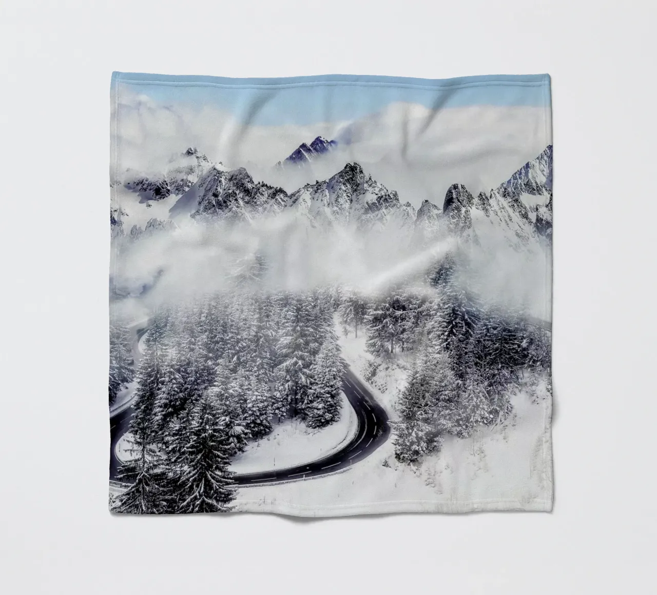 Between The Clouds @AlexanderSchitschka coperta in pile da EyeEm Mobile GmbH
