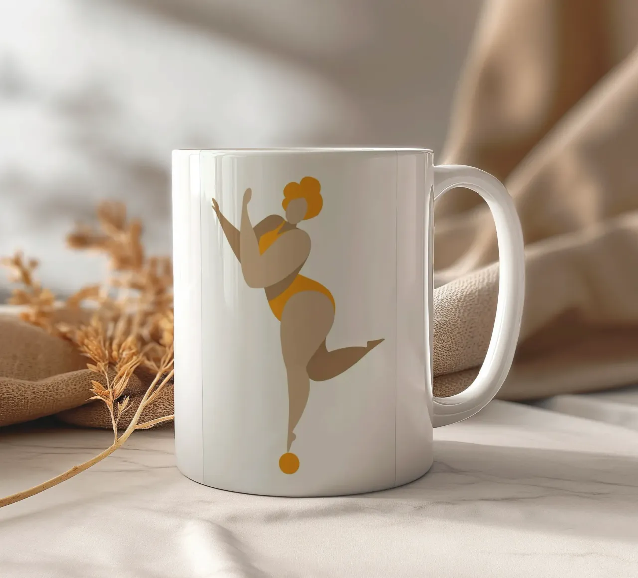 Dancing Queen Yellow tazza in ceramica da Kubistika
