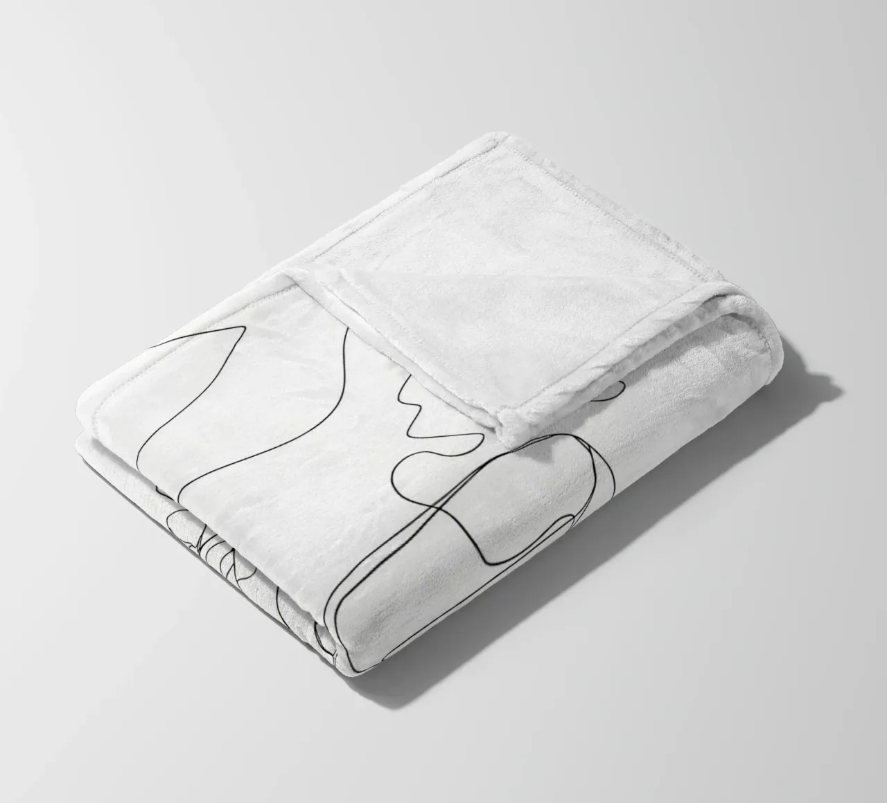 Tazza di caffè caldo coperta in pile da Aiden Garcia