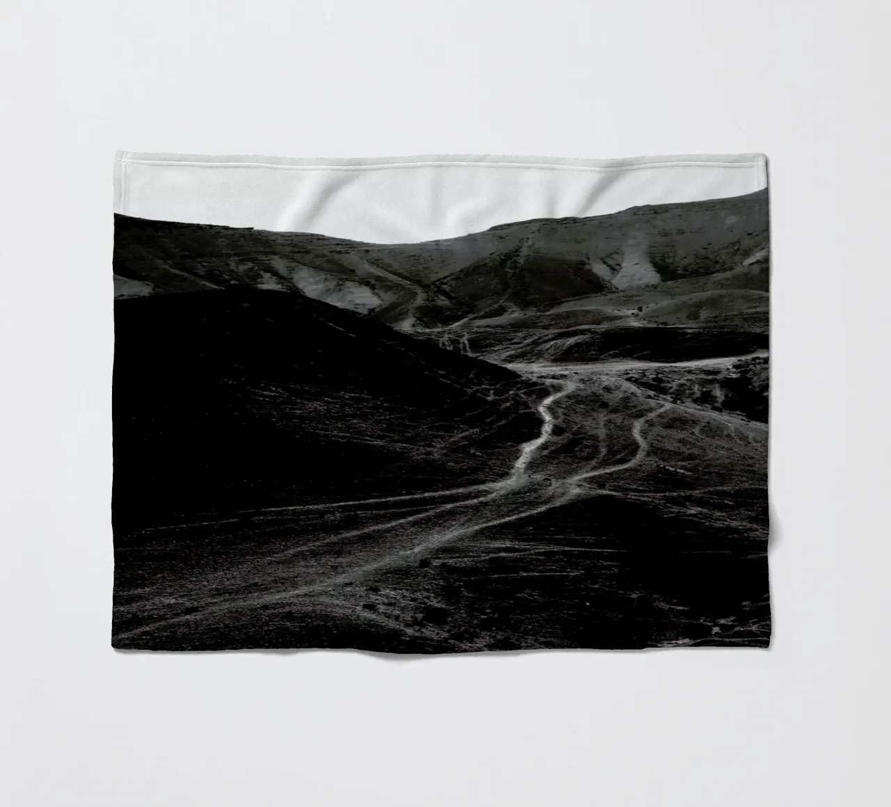 Mountains Of The Judean Desert 5 coperta in pile da Tal Paz-Fridman