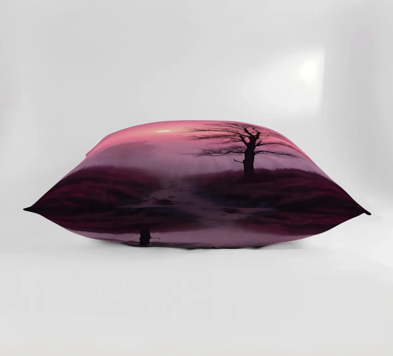 Tramonto con nebbia_1 cuscino da Pink- und LoveArt by LK