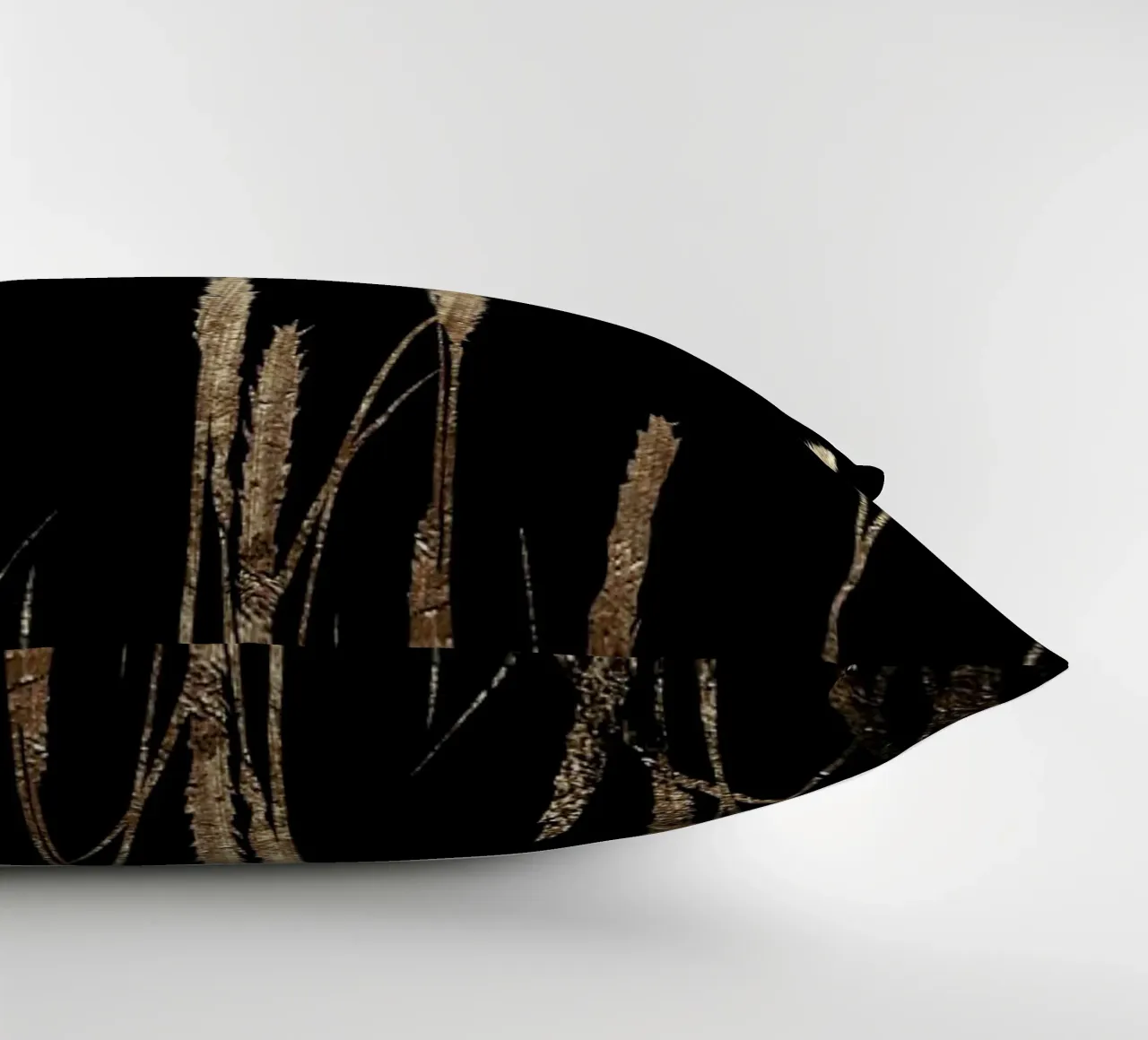 Golden Fields In The Dark cuscino da Kubistika