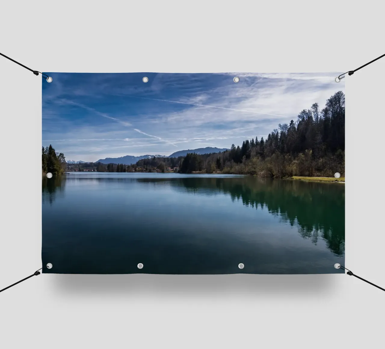 Il lago artificiale dell'Isar a Tölz in primavera telo in pvc da 5ecken