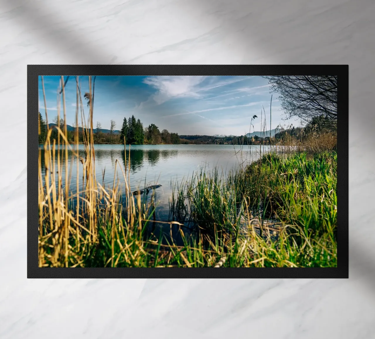 Vista sulle rive dell'Isar in Baviera zerbino da 5ecken