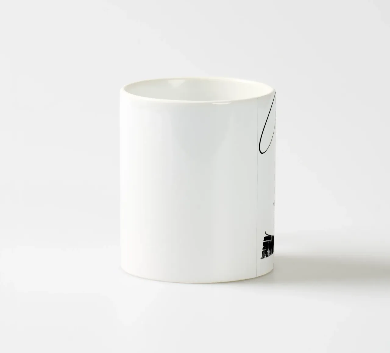 Tazza di caffè e libri tazza in ceramica da Aiden Garcia