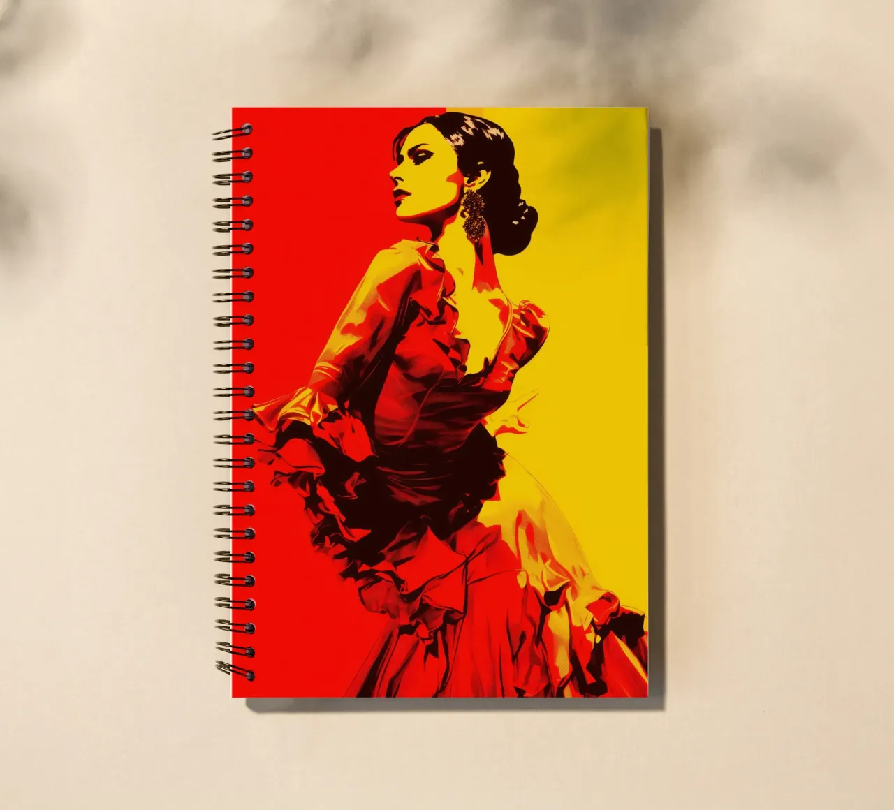 Flamenco First | Danseuse de flamenco stylisée en jaune & rouge carnet à spirale de Autofocus