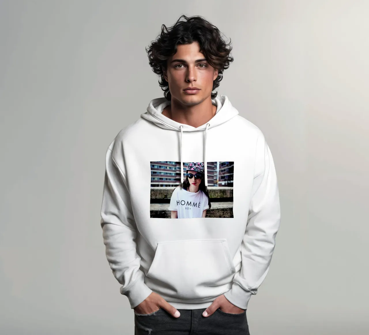 Homme Boy felpa con cappuccio da Aysha Banos