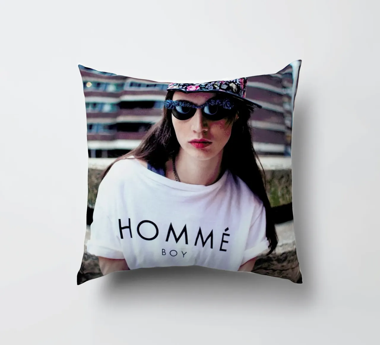 Homme Boy cuscino da Aysha Banos