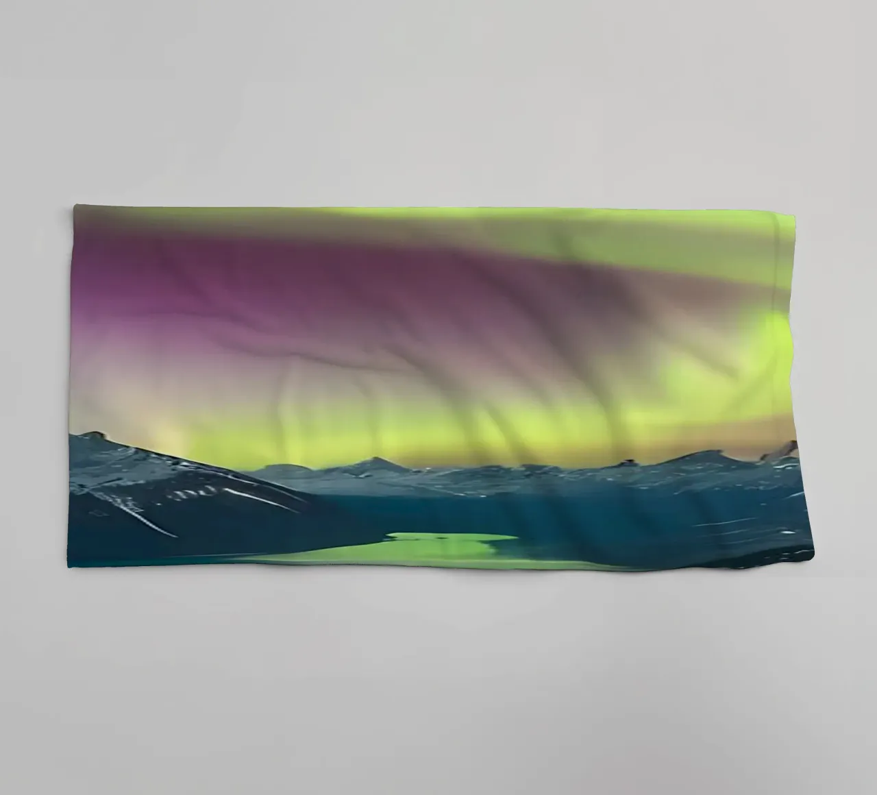 Montagna Aurora asciugamano da bagno da Matthew Katz
