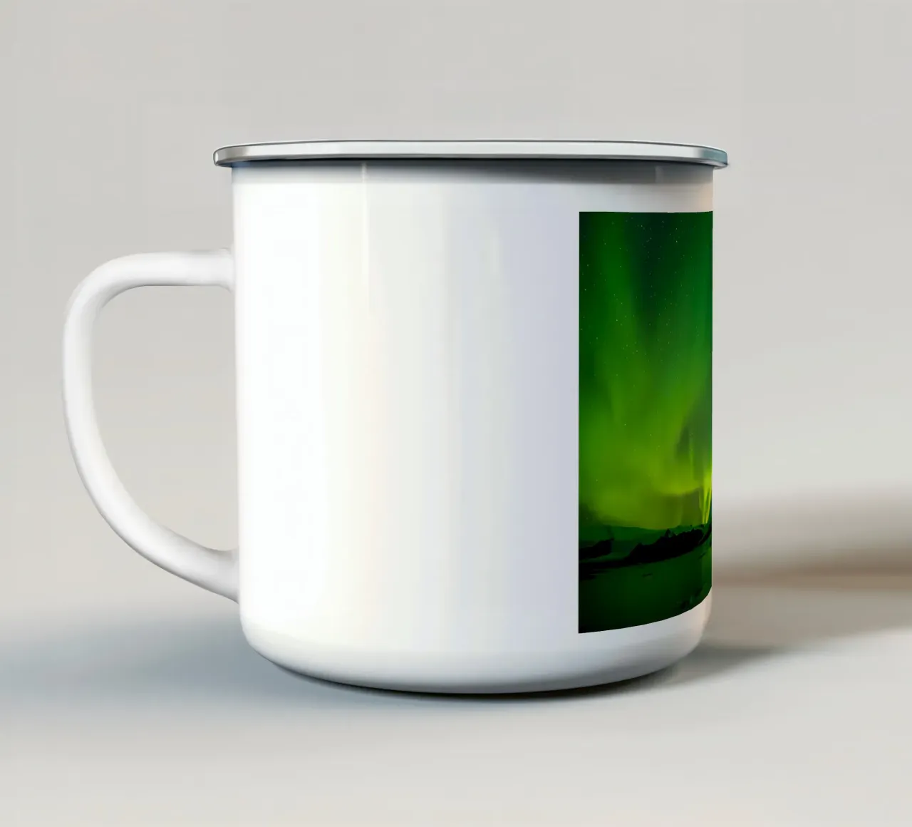 Aurora Shot tazza in smalto da Matthew Katz
