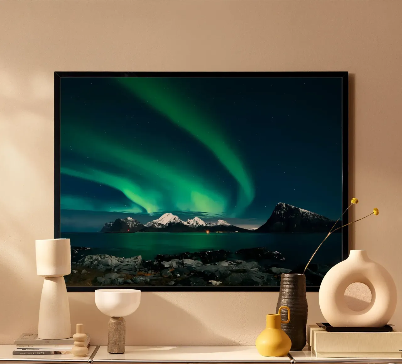 L'aurora boreale sulle montagne carta hahnemühle da Matthew Katz