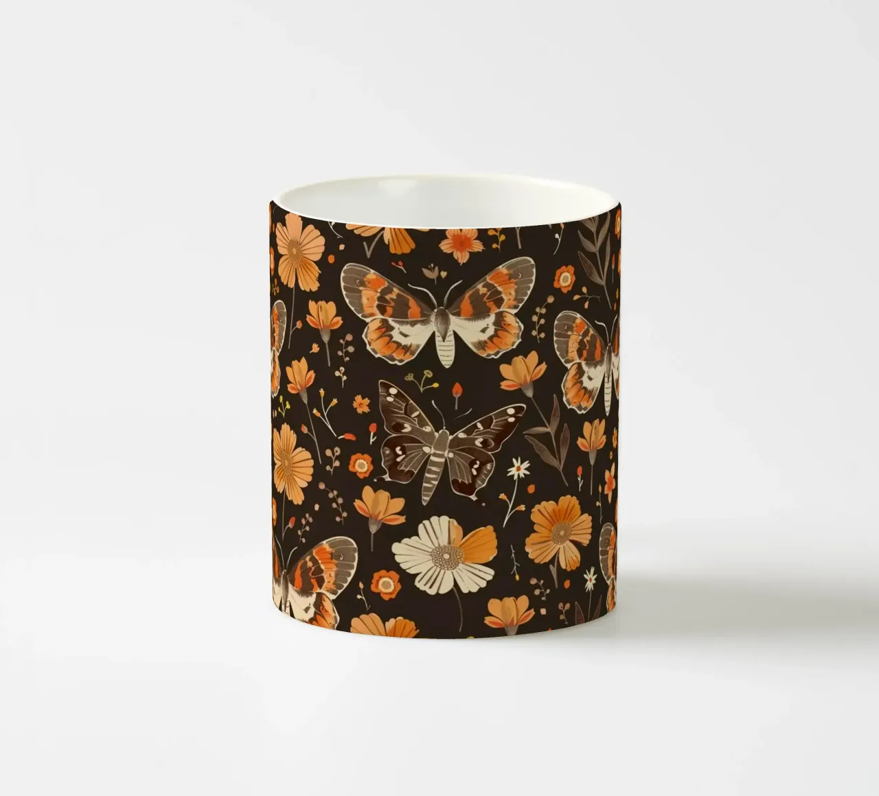 Vintage Retro Butterflies and Moths tazza in ceramica da Sunflower Soul Studio