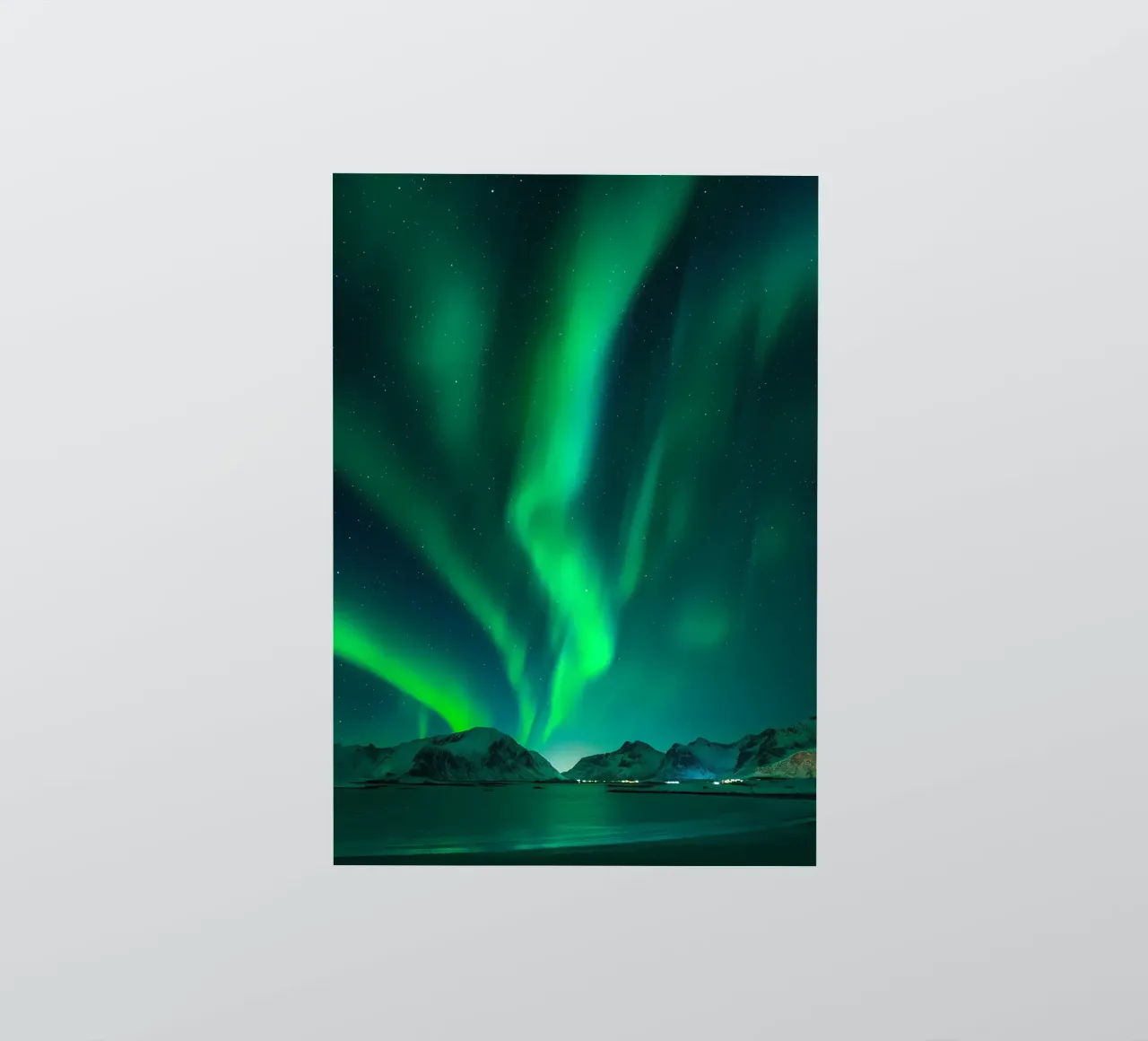 L'Aurora Boreale in Norvegia adesivo da Matthew Katz