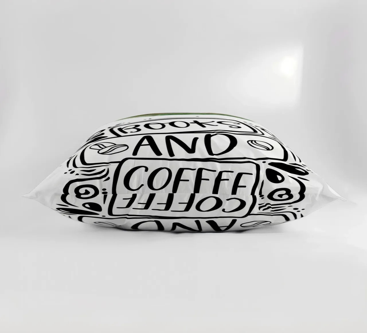 Libri e caffè cuscino da Aiden Garcia