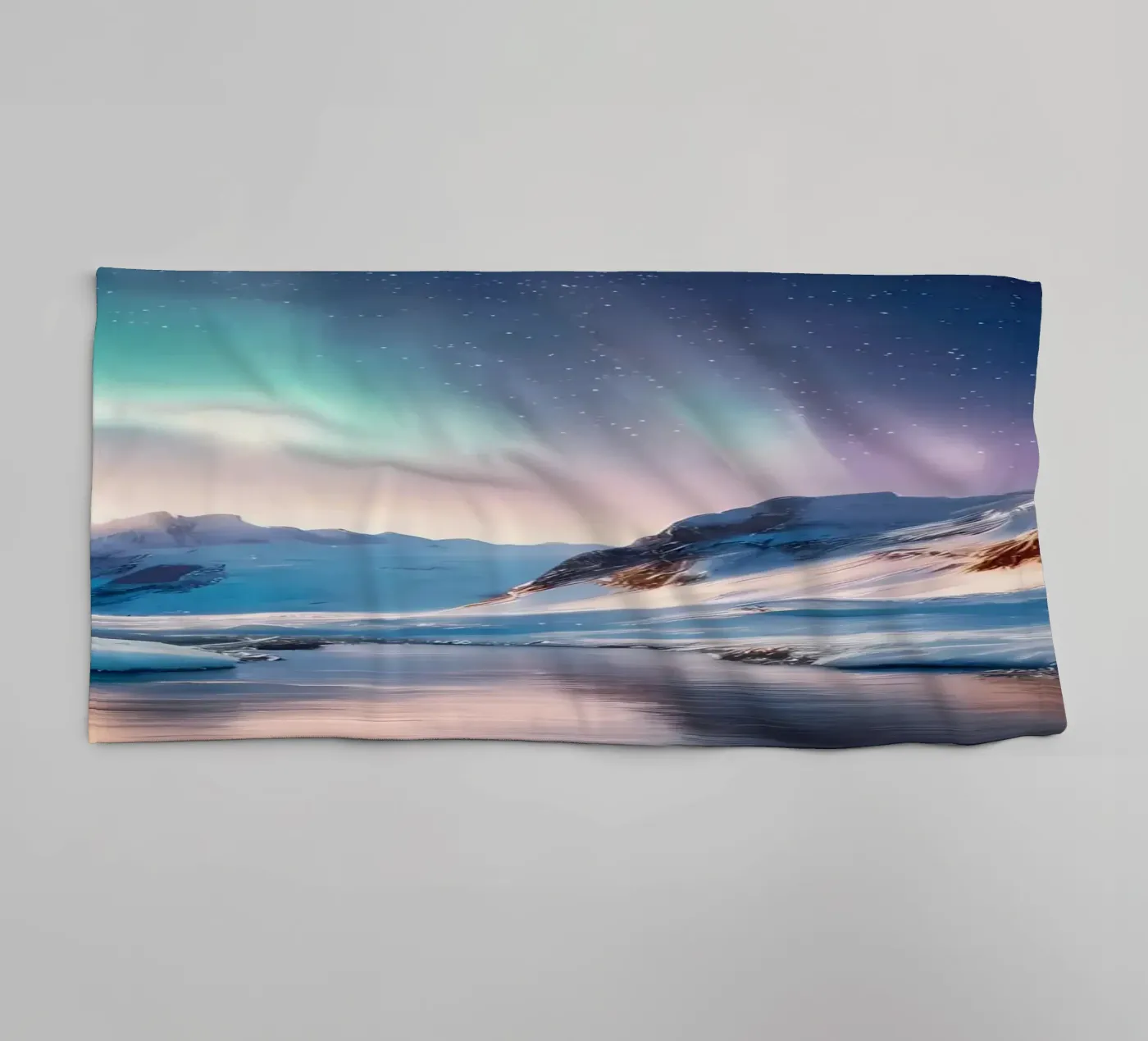 Glacial river badhanddoek van Matthew Katz