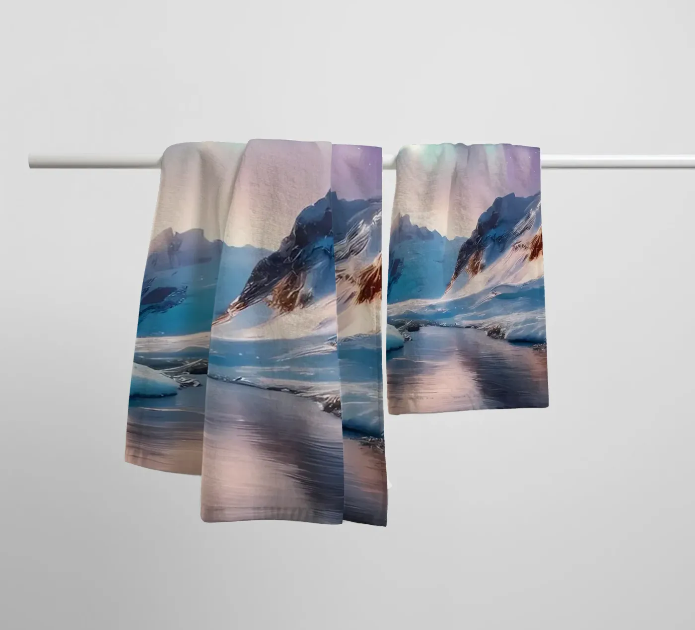 Glacial river badhanddoek van Matthew Katz