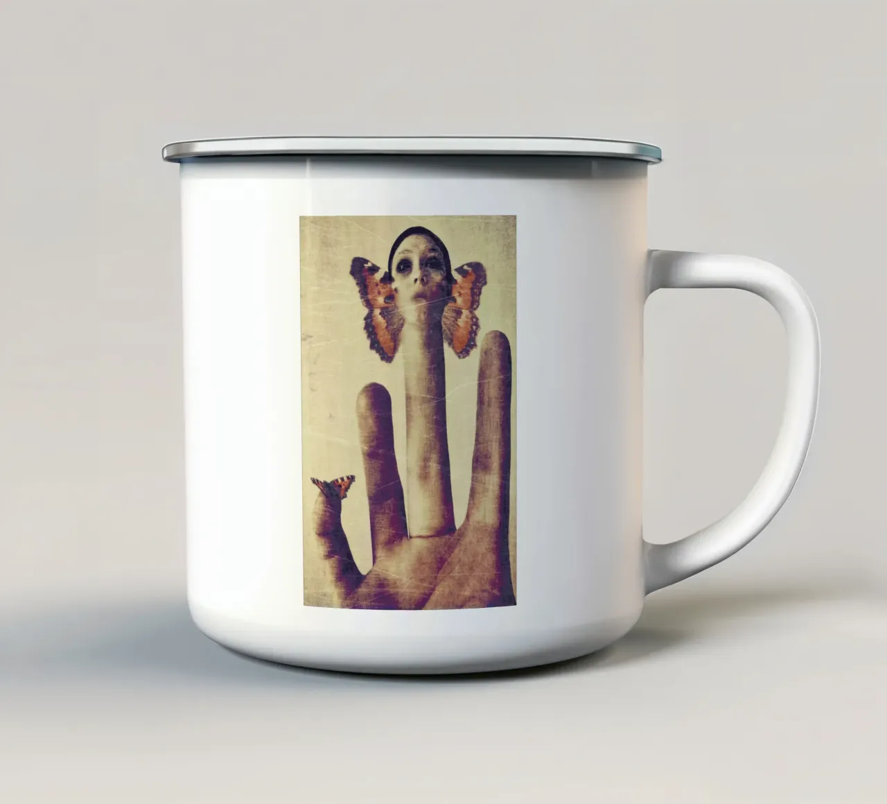 Prisoner tazza in smalto da Elisabeth Fredriksson