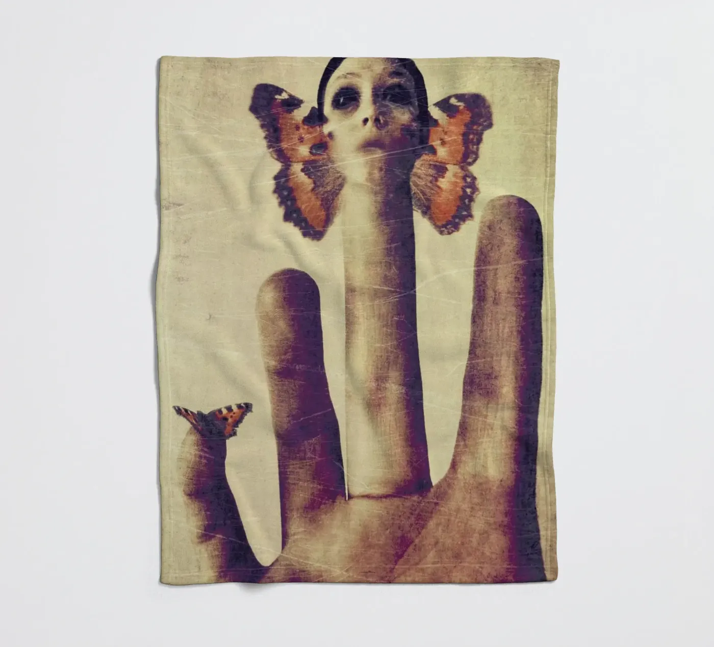 Prisoner Fleecedecke von Elisabeth Fredriksson