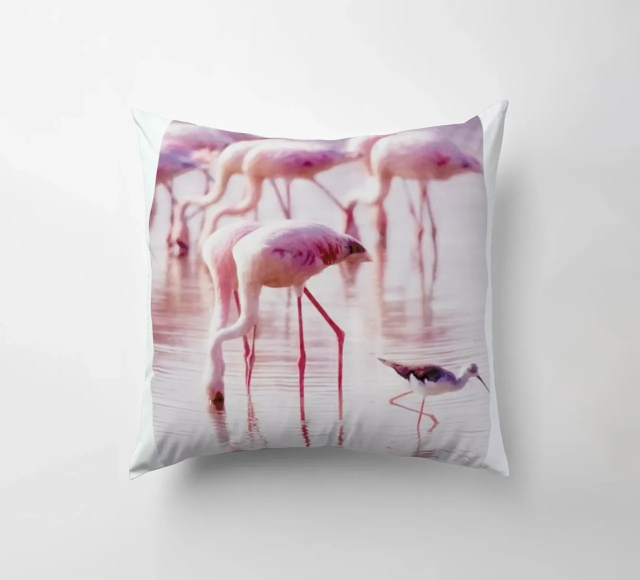 Flamingos in the Shallow cuscino da Natural Kingdom