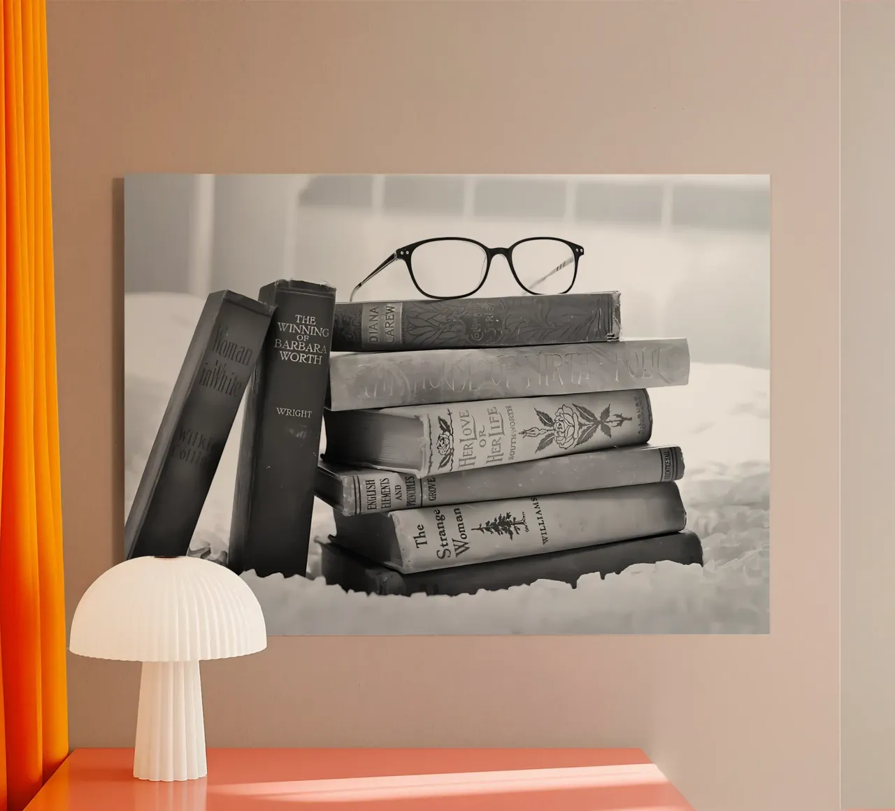 Pila di libri plexiglass da Aiden Garcia