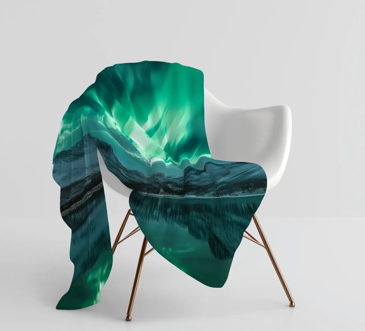 Paesaggio riflesso dell'Aurora Boreale coperta in pile da Matthew Katz