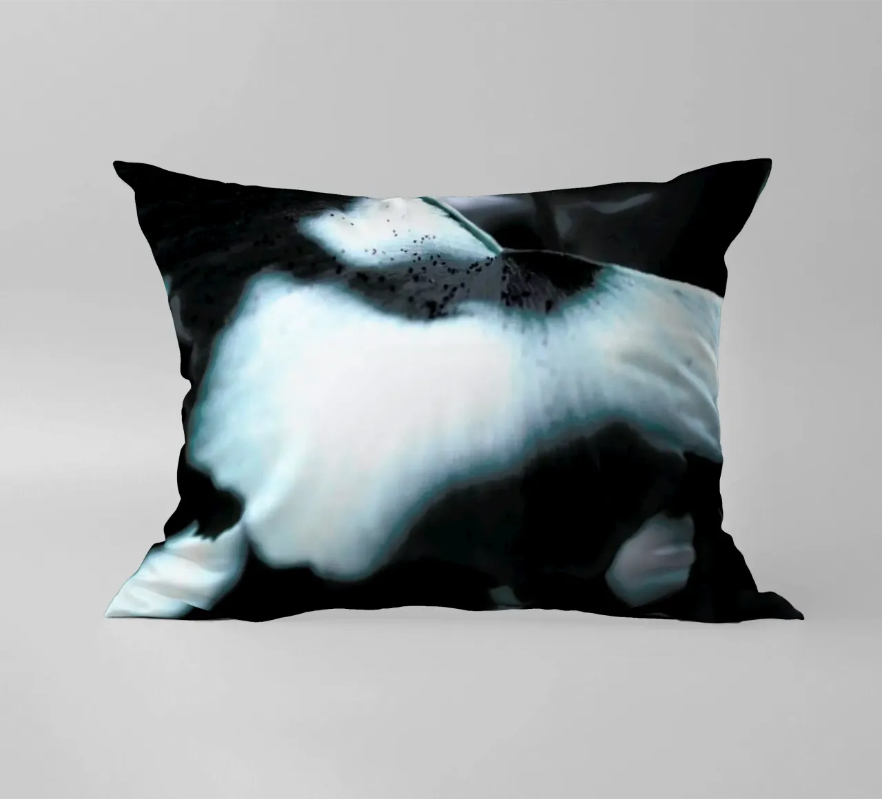 Ginkgo 01 decorative cushion by Froilein Juno