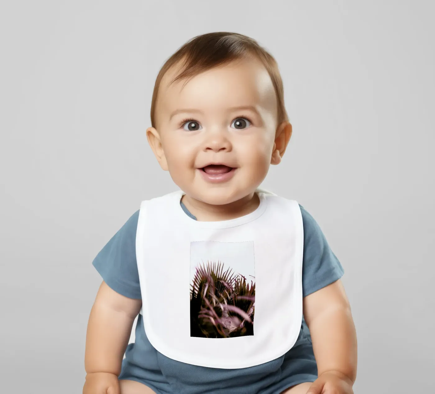 Moving Palms baby slabbetje van Chris Abatzis