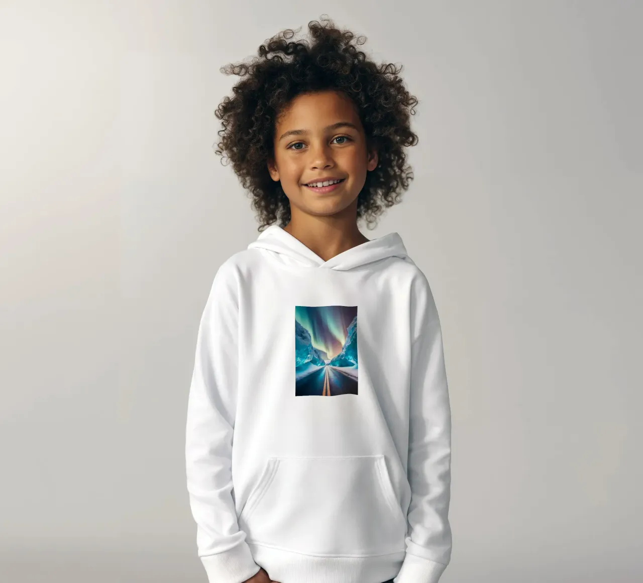 Gletscherstraße Kinder Hoodie von Matthew Katz