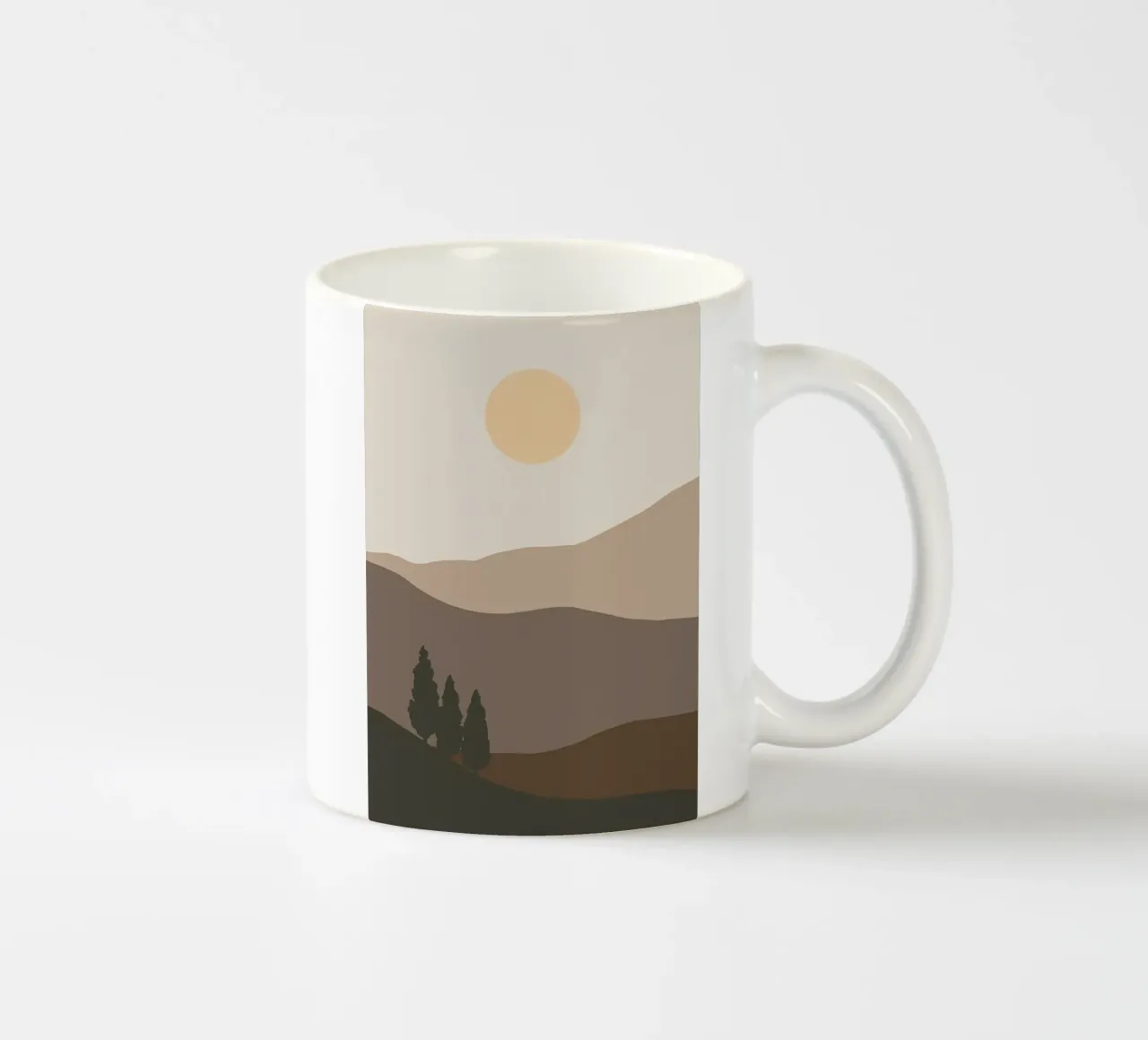 Tramonto con albero di montagna tazza in ceramica da Bartosz Powalka