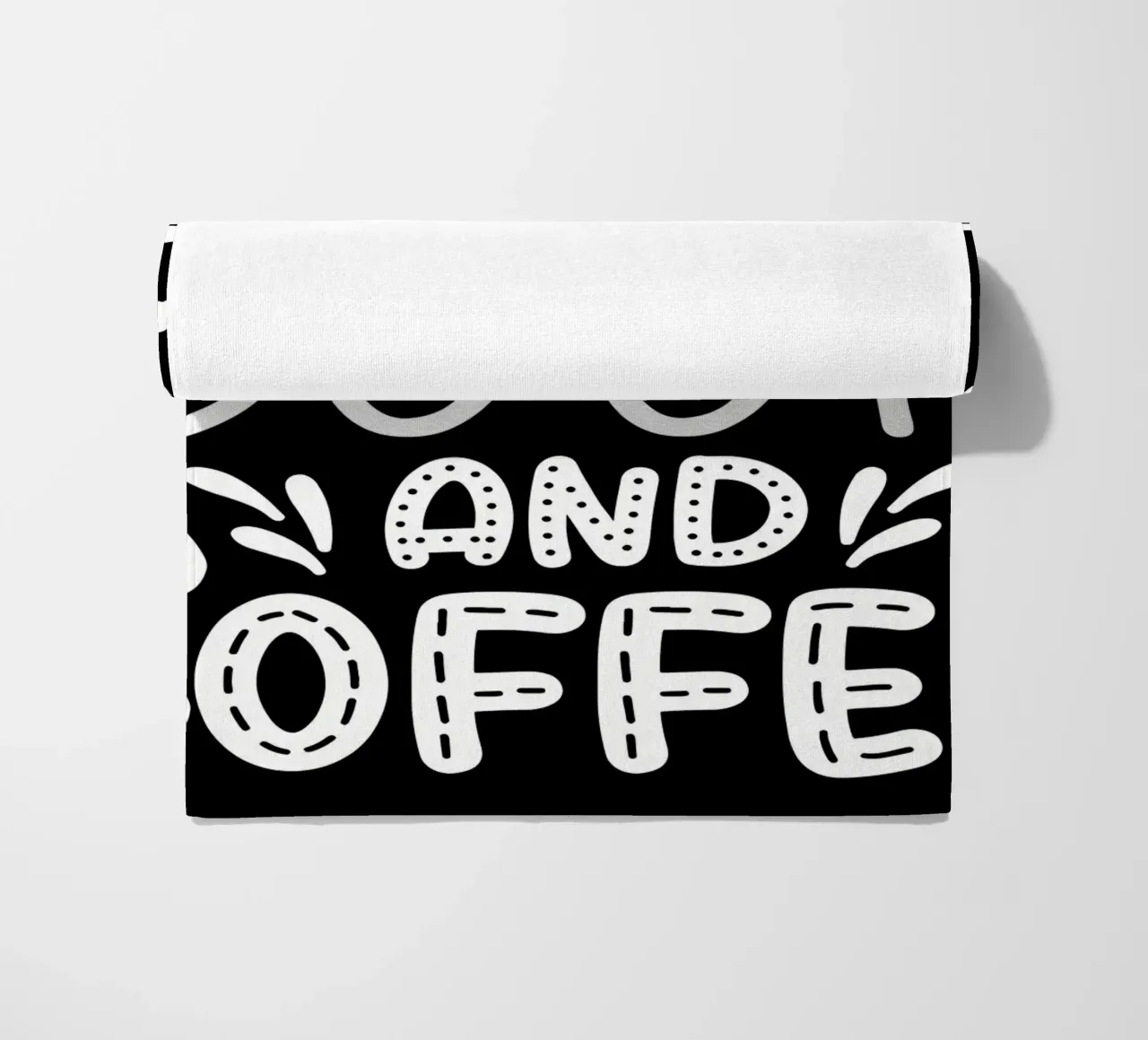 Un buon libro e un caffè telo mare da Aiden Garcia