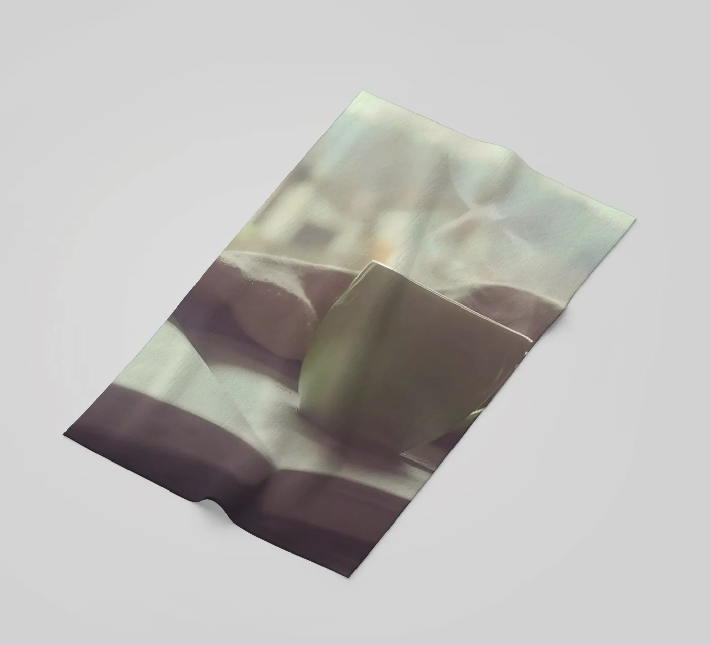 Coffee while reading Strandtuch von Aiden Garcia