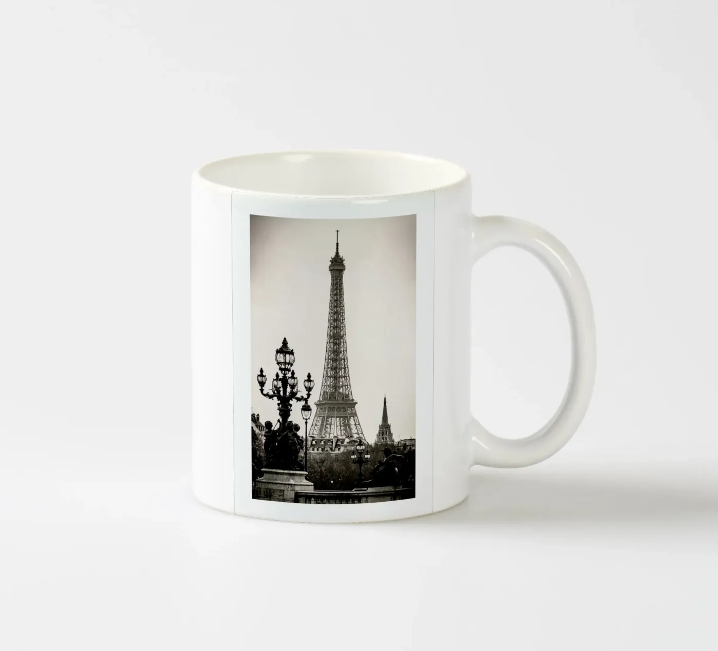 Eiffel Tower ceramic mug by METROPOLIS