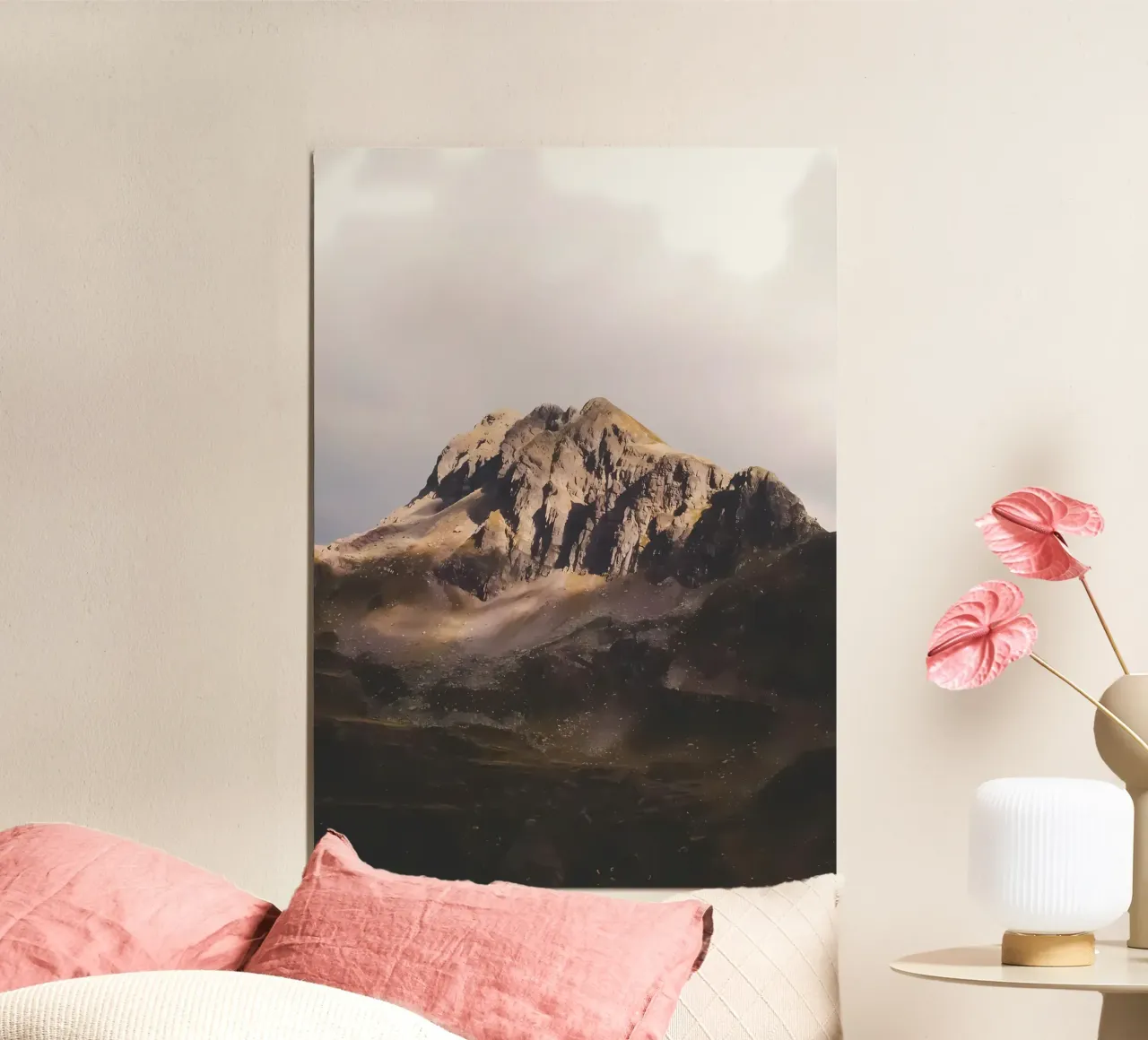 Montagna 71 poster con telaio in legno da Matthew Katz