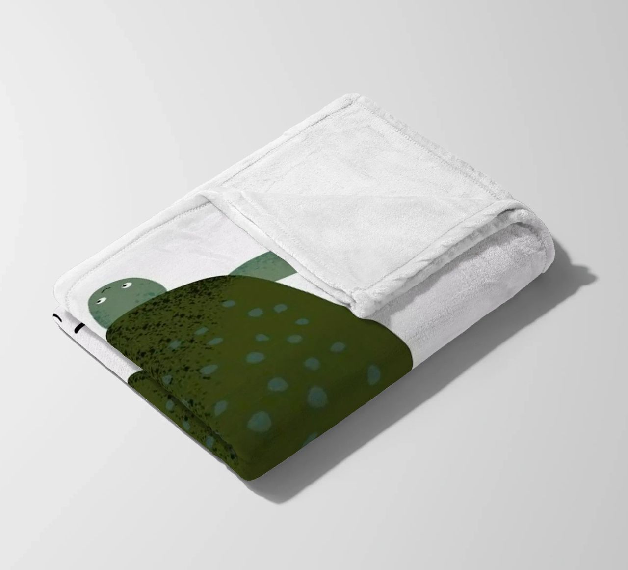 T for Turtle coperta in pile da Little Flourishes