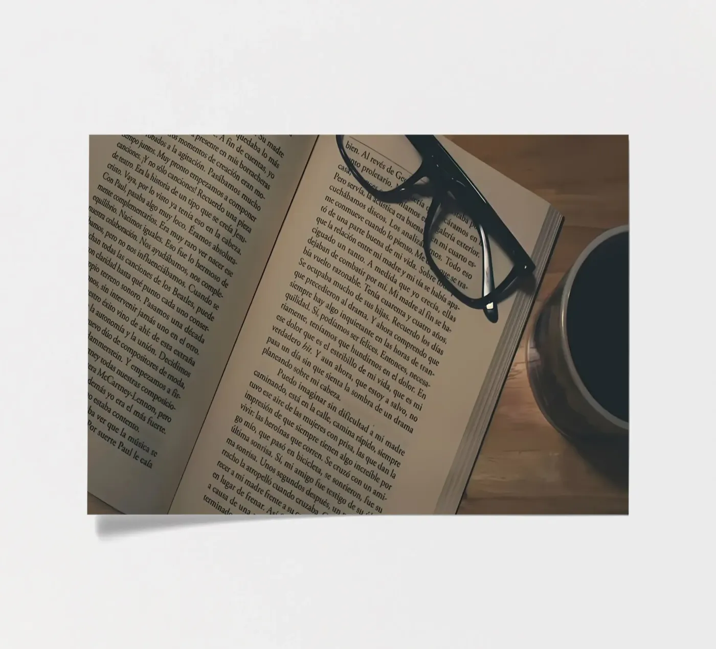 caffè e libri foglio adesivo da Aiden Garcia