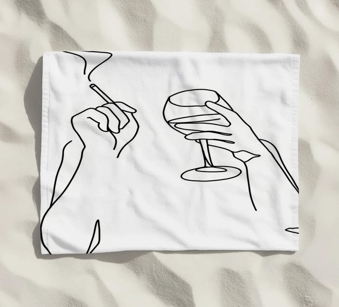 Vino e sigarette telo mare da Aiden Garcia