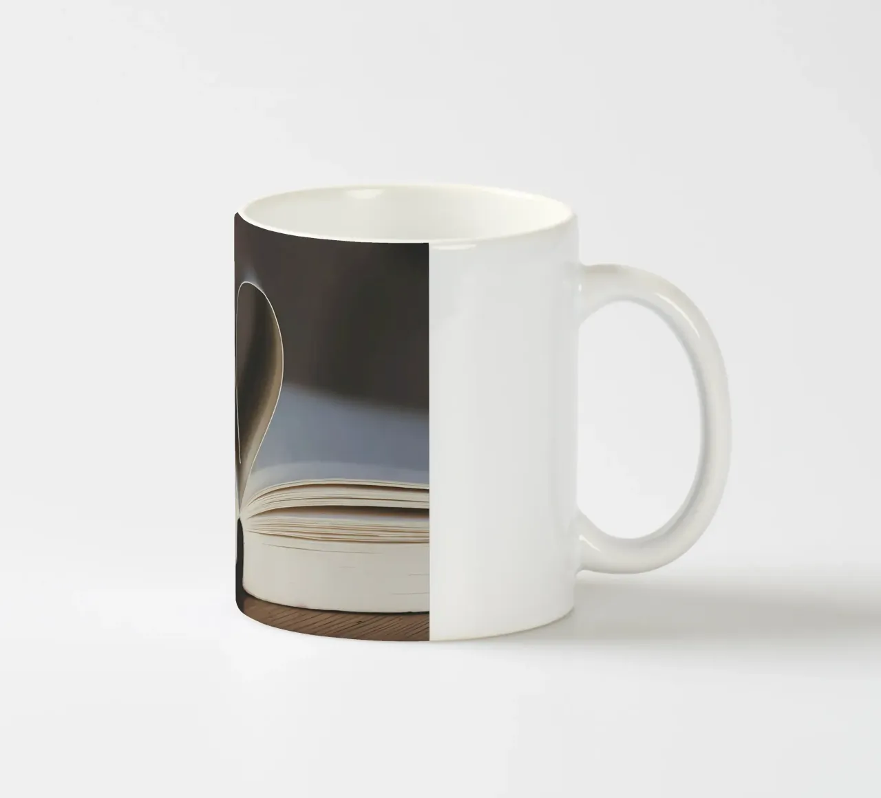 Libro aperto tazza in ceramica da Aiden Garcia