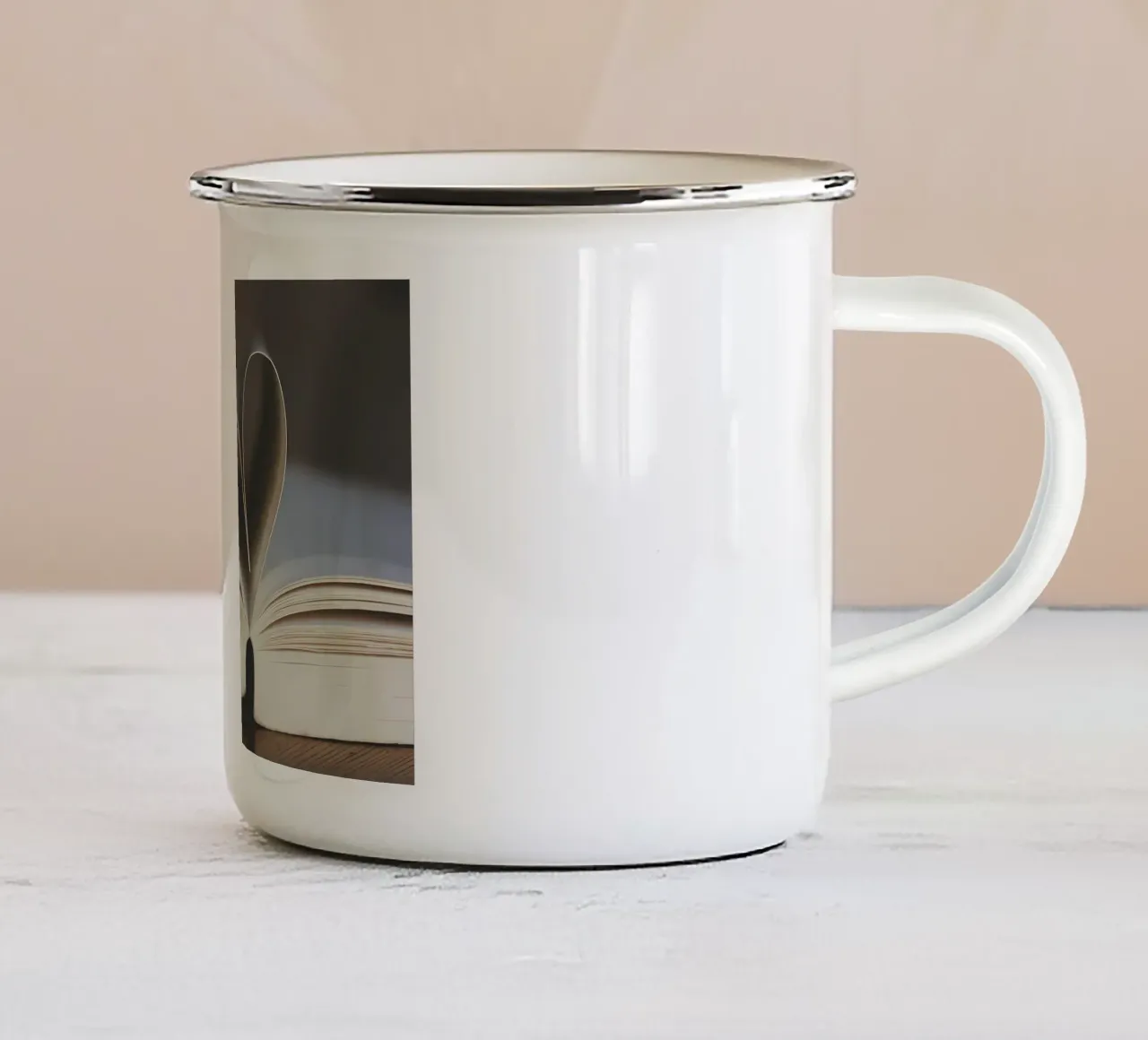 Libro aperto tazza in smalto da Aiden Garcia