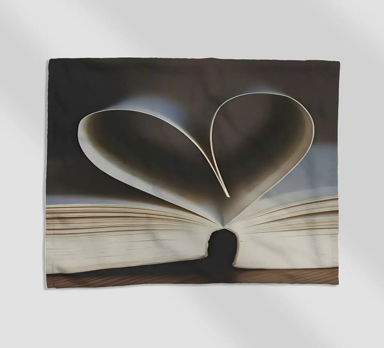 Libro aperto telo mare da Aiden Garcia