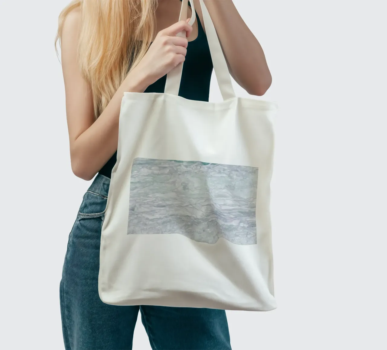 Boiling Water tote bag by Nur Mut
