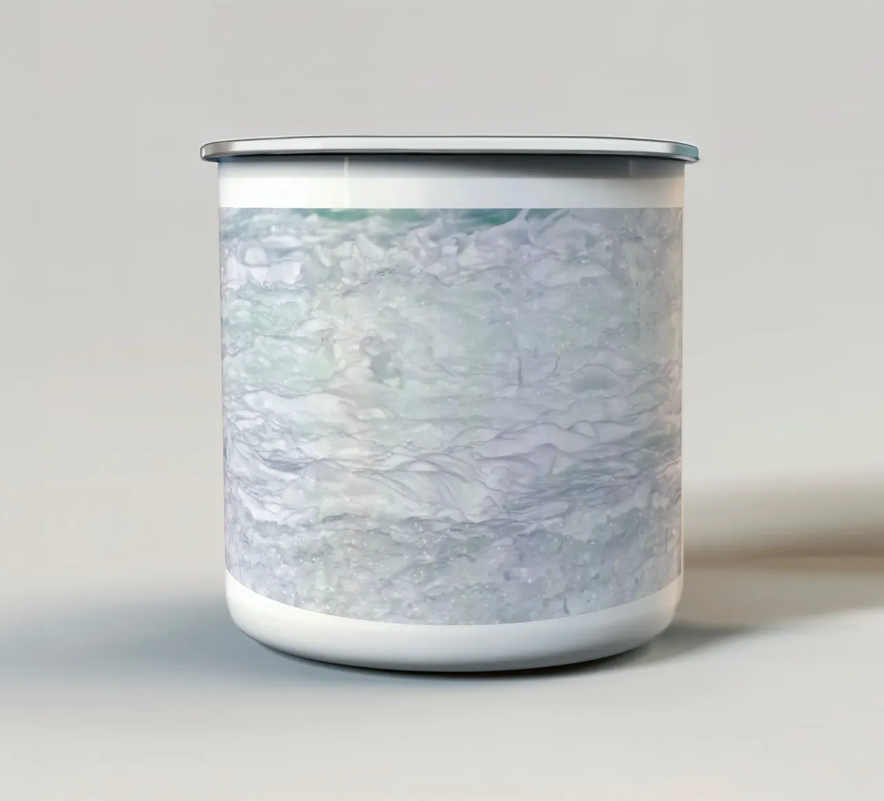 Boiling Water tazza in smalto da Nur Mut