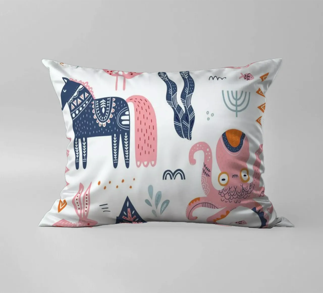 Patchwork Animals cuscino da Little Flourishes