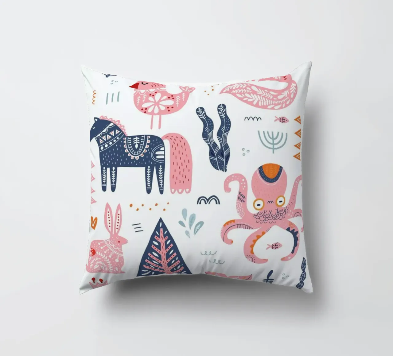 Patchwork Animals cuscino da Little Flourishes
