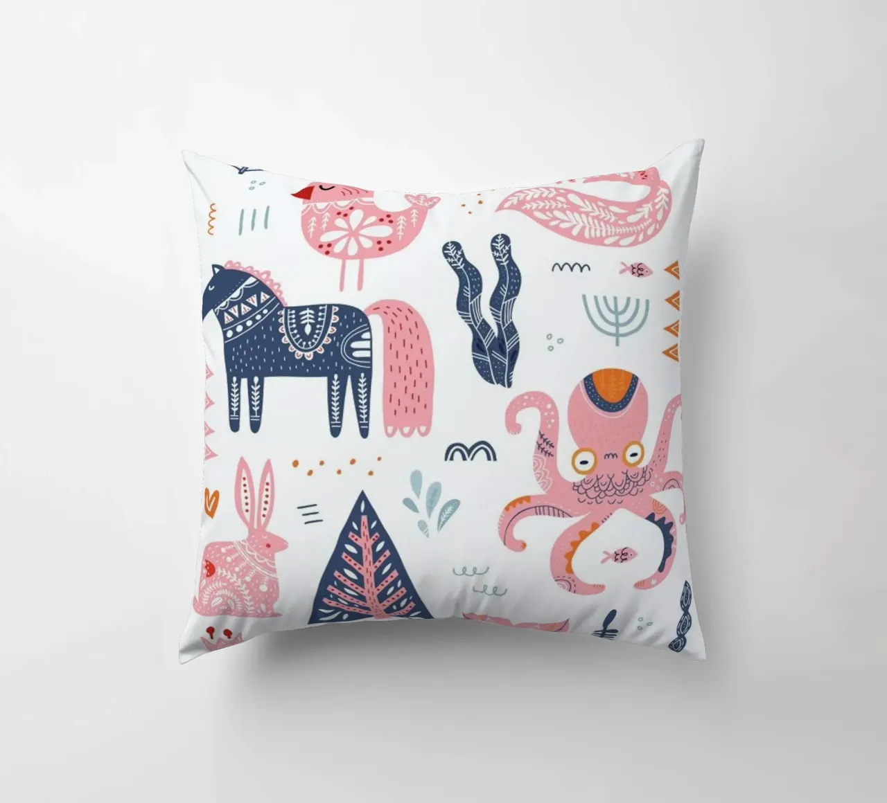 Patchwork Animals cuscino da Little Flourishes