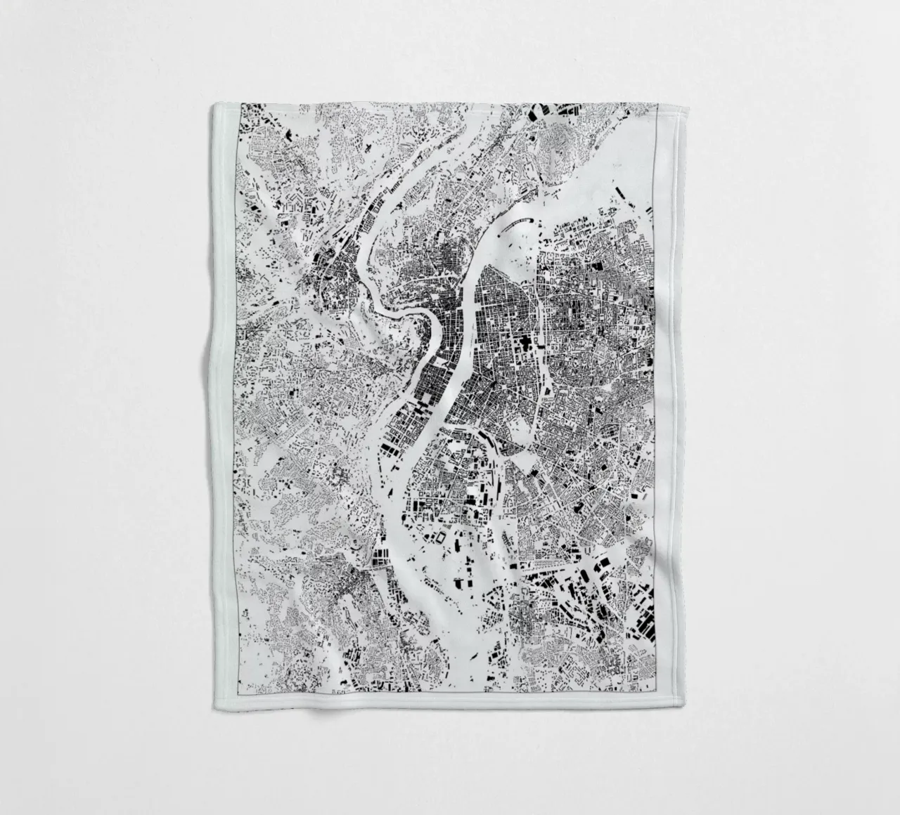Lyon coperta in pile da The Cartography Collection