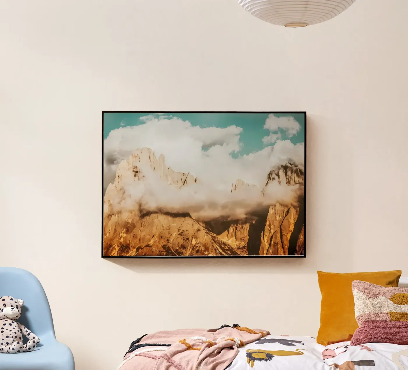 BEWOLKTE BERGEN acryl van Matthew Katz