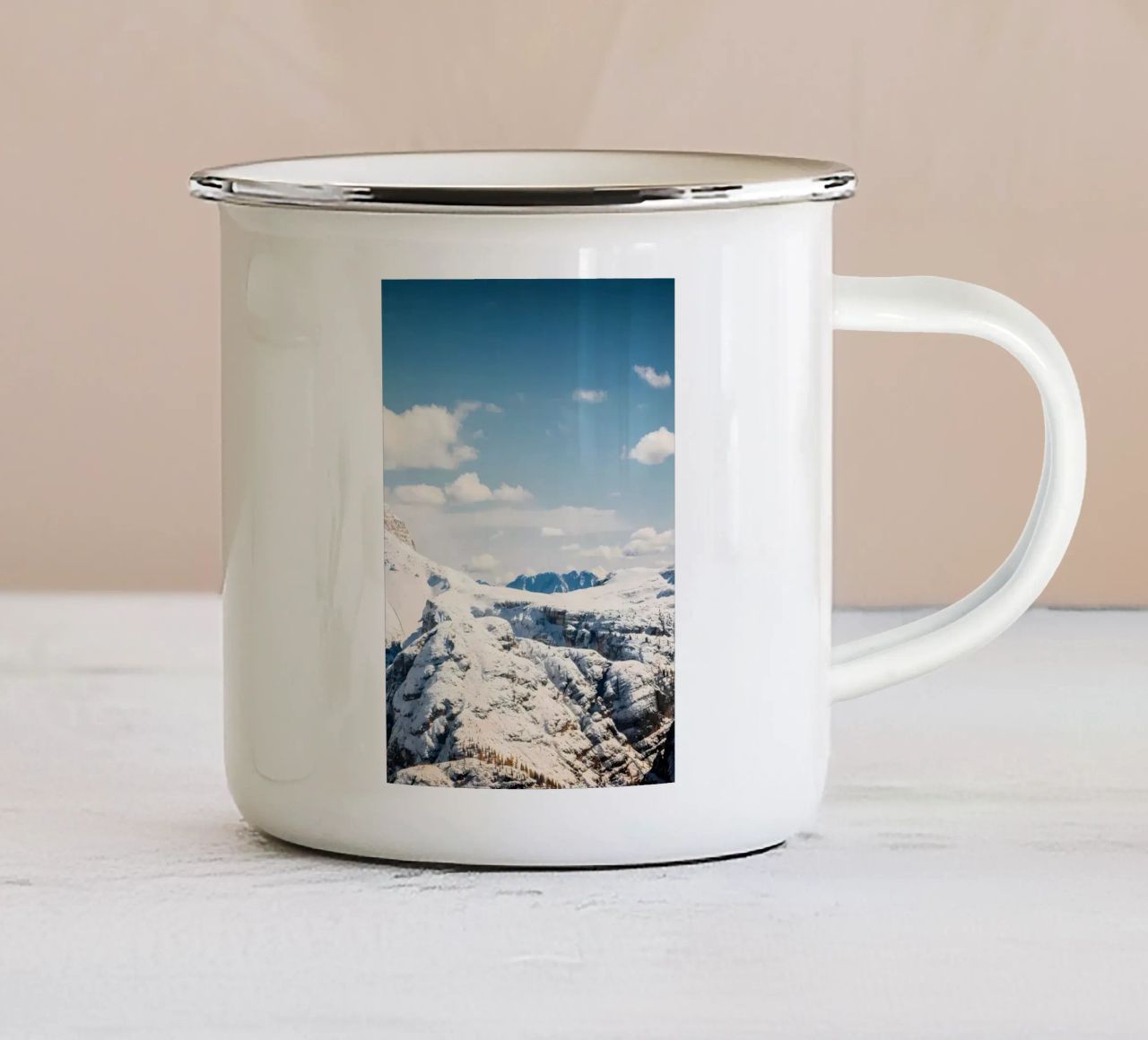 Tre Cime Panorama 4 tazza in smalto da Matthew Katz