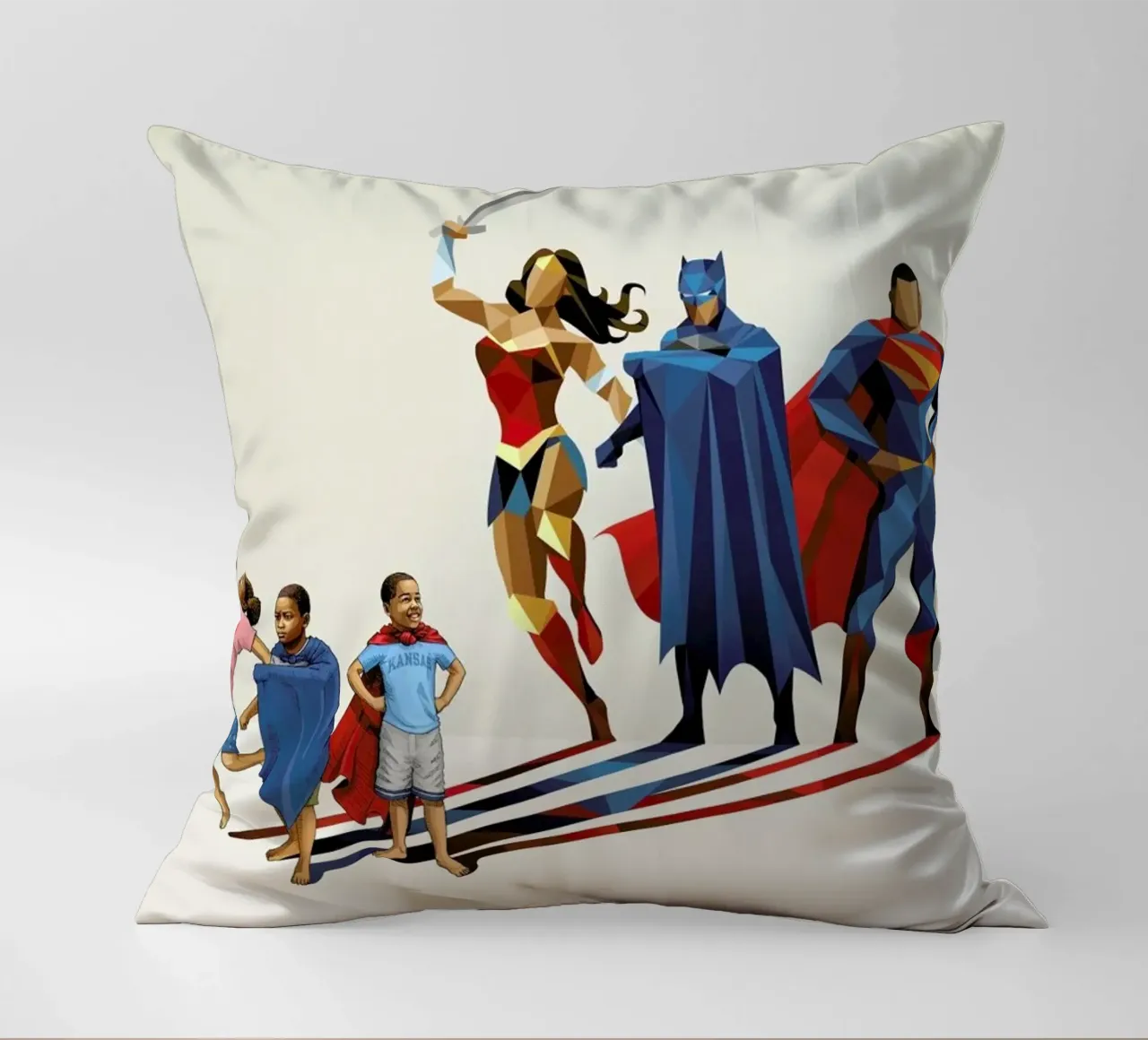 Super Shadows Trinity cuscino da Jason Ratliff