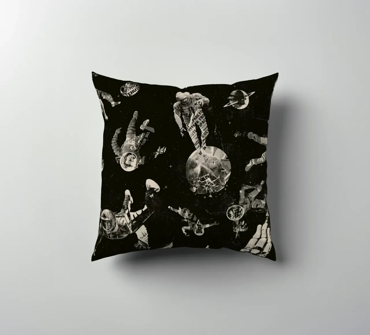 Infinity Space Print cuscino da Matheus Lopes Castro
